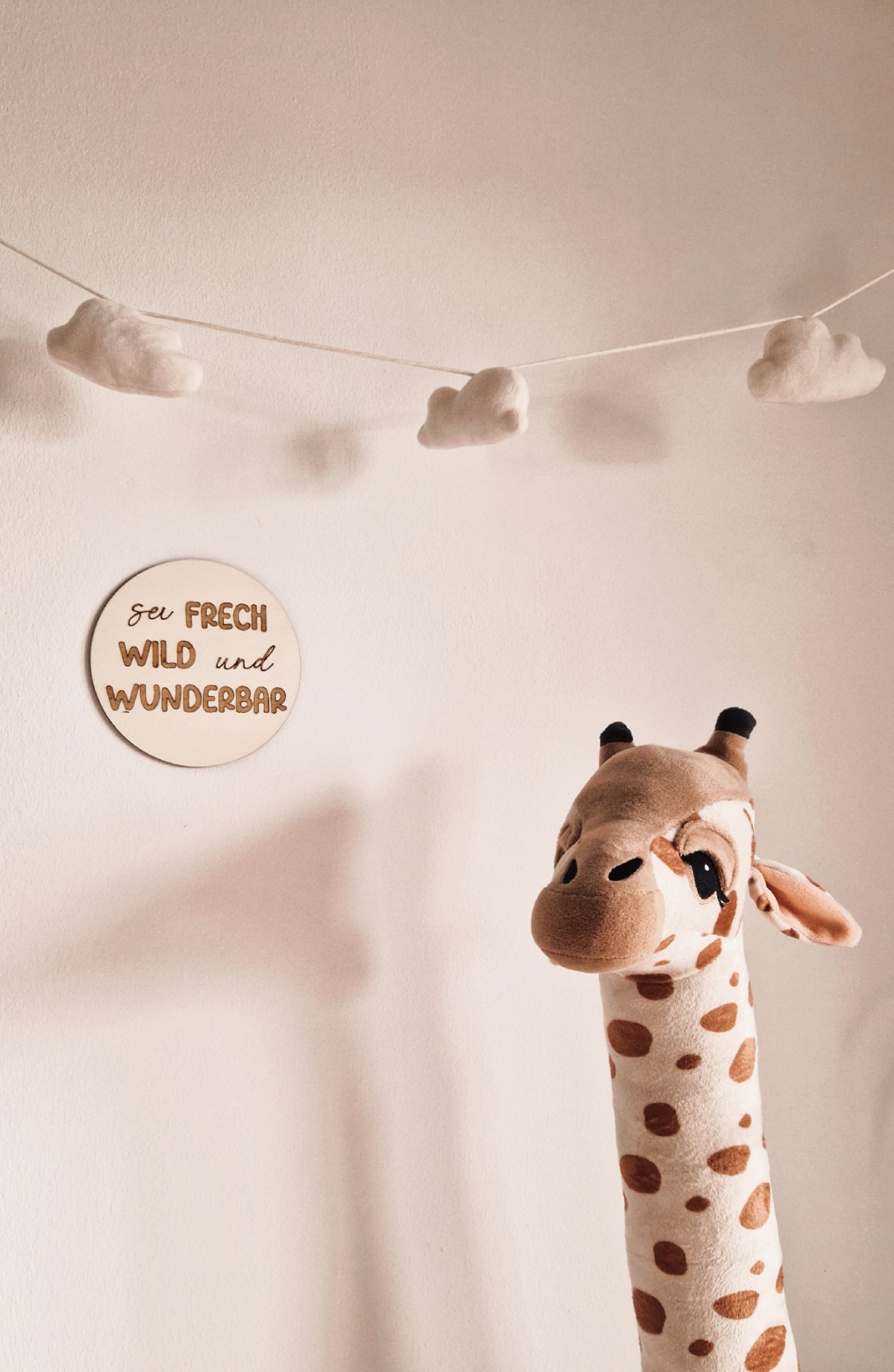 Holzschild "sei FRECH WILD und WUNDERBAR"