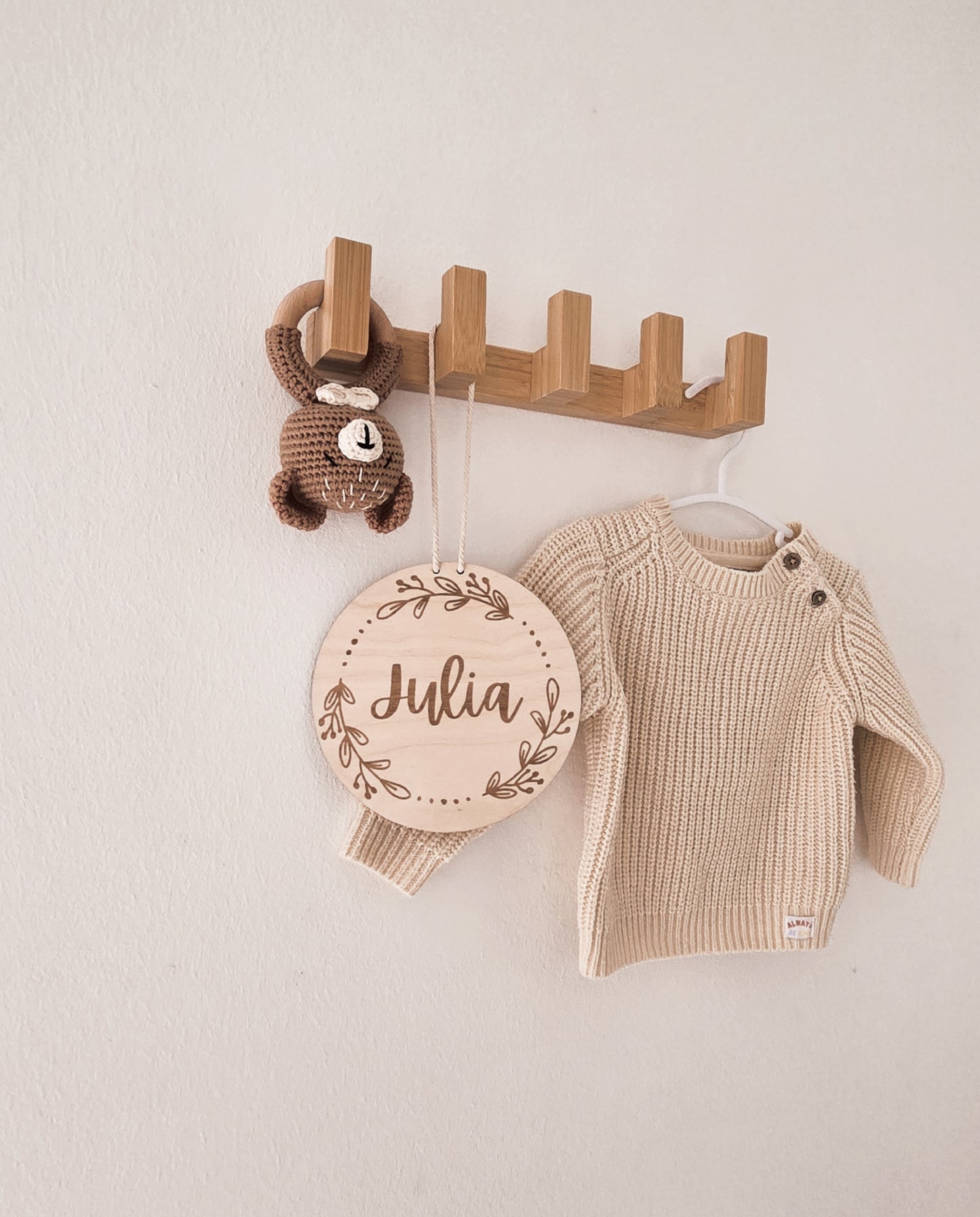 Namensschild aus Holz personalisiert