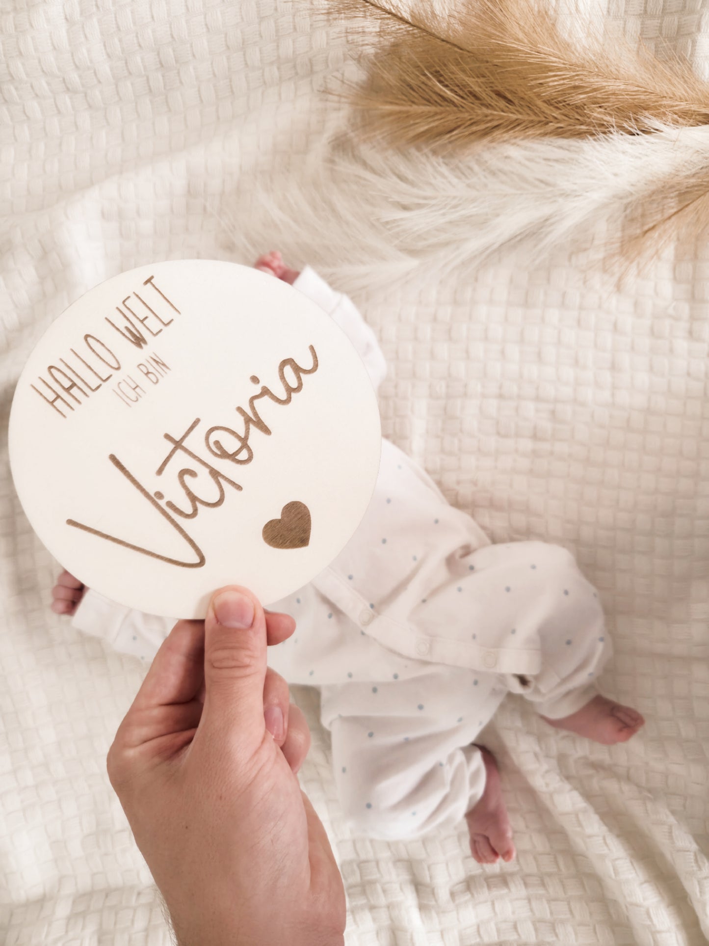 Hallo Welt Holzschild mit Personalisierung