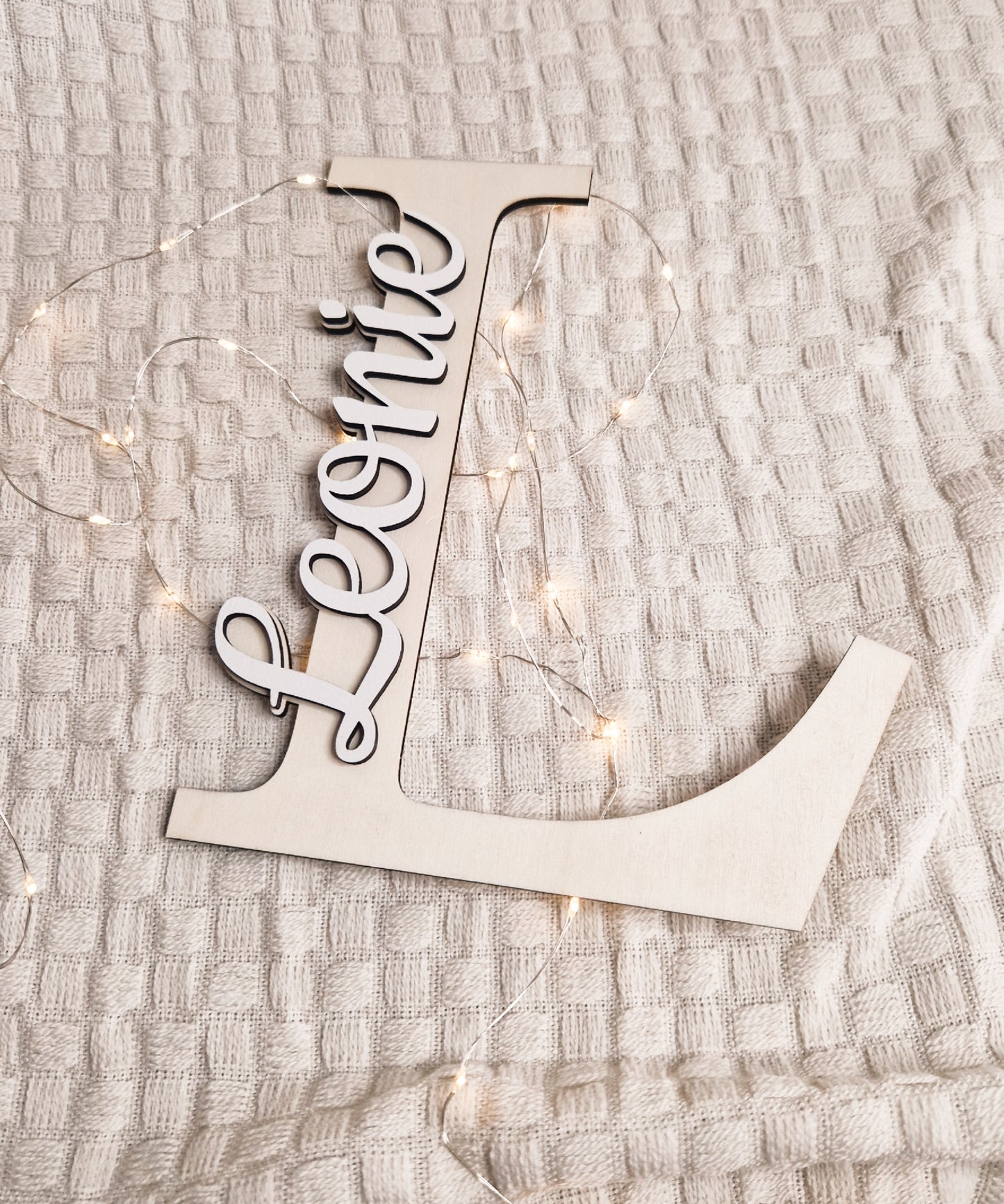 Holzbuchstabe mit Namen Deko personalisiert