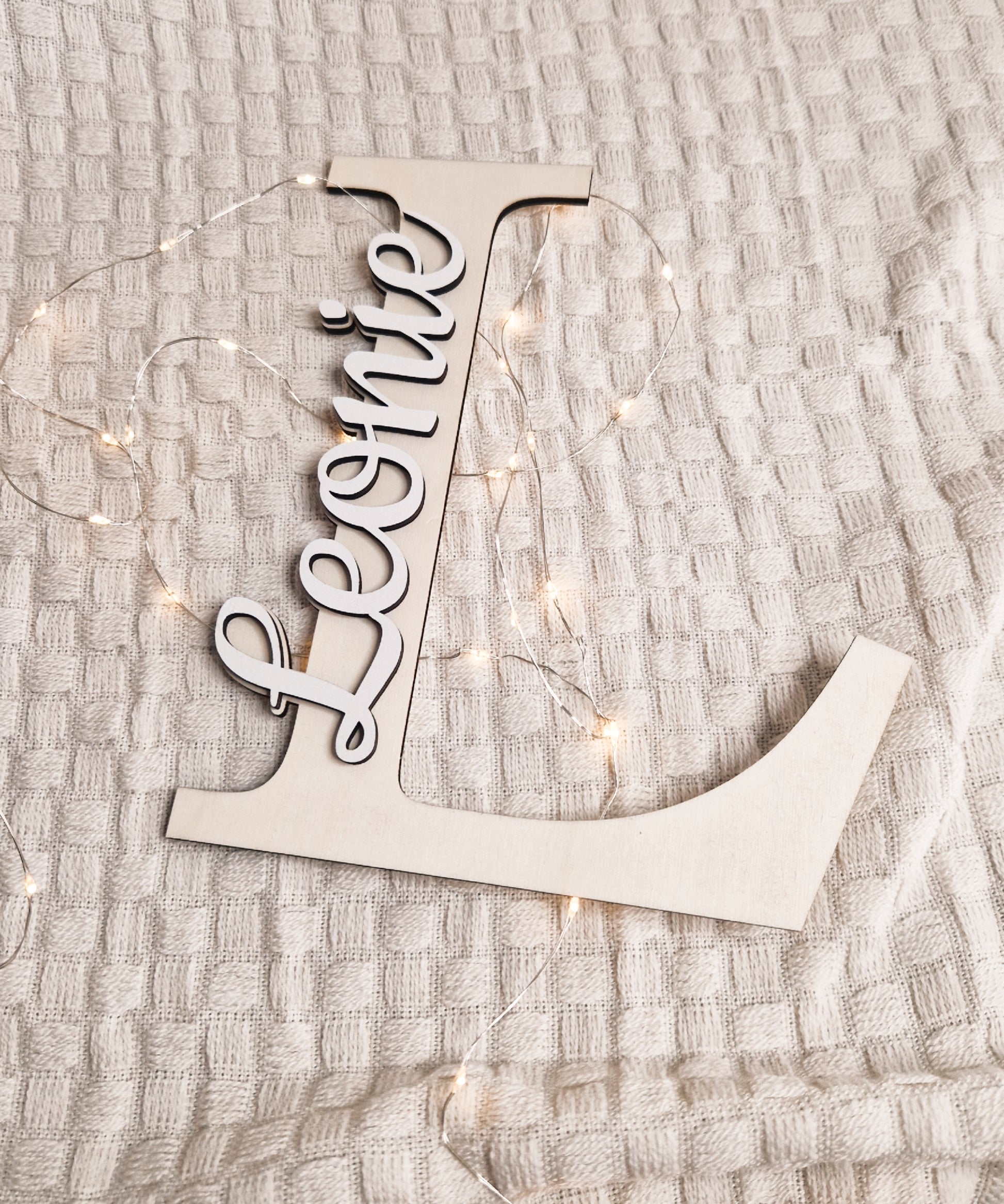 Holzbuchstabe mit Namen Deko personalisiert