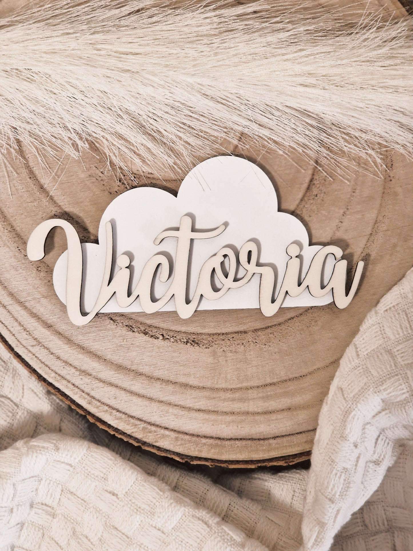 Personalisiertes Holzschild „Wolke“ – liebevolle Wanddeko