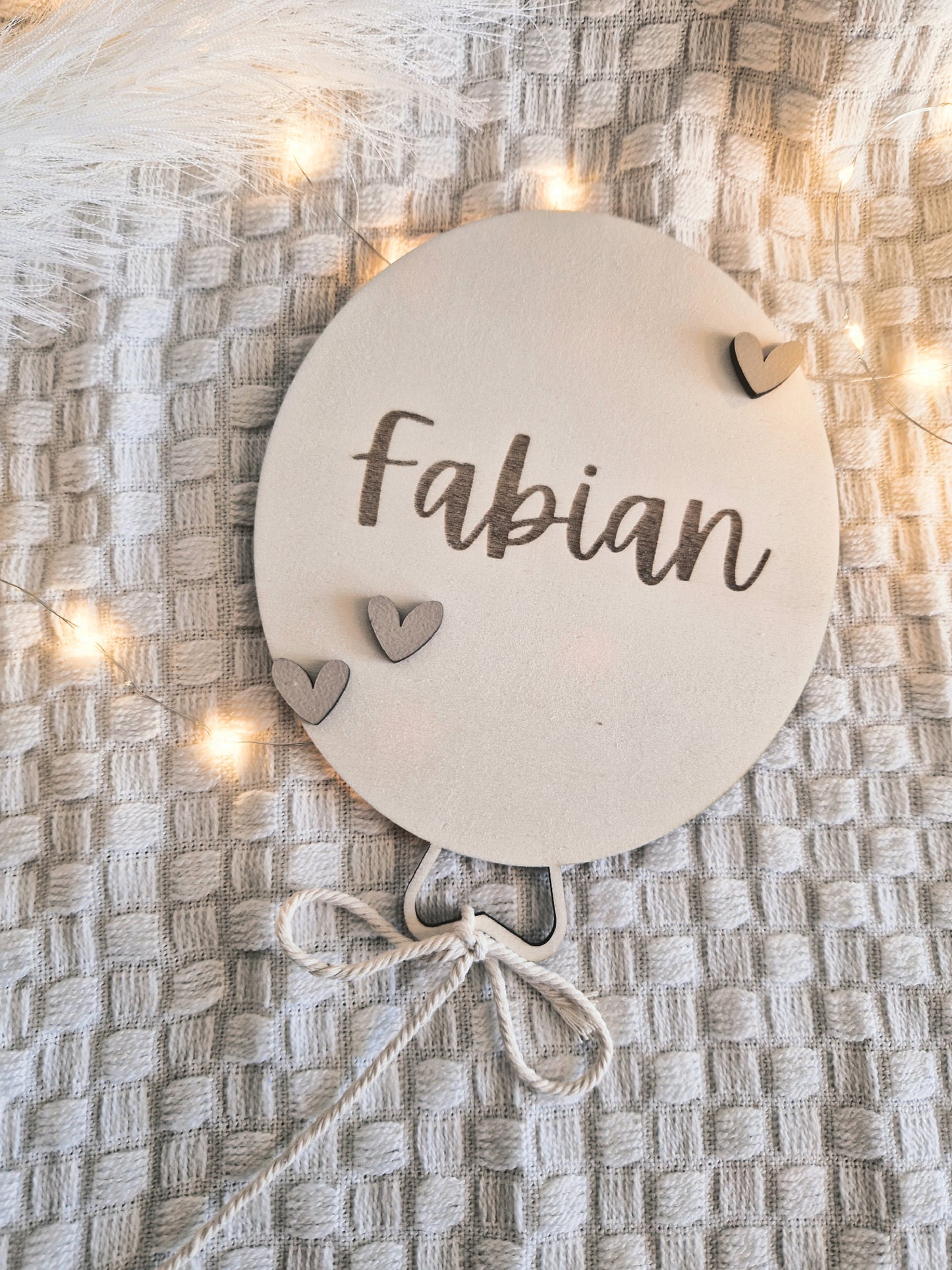 Holzschild Ballon mit Name personalisiert