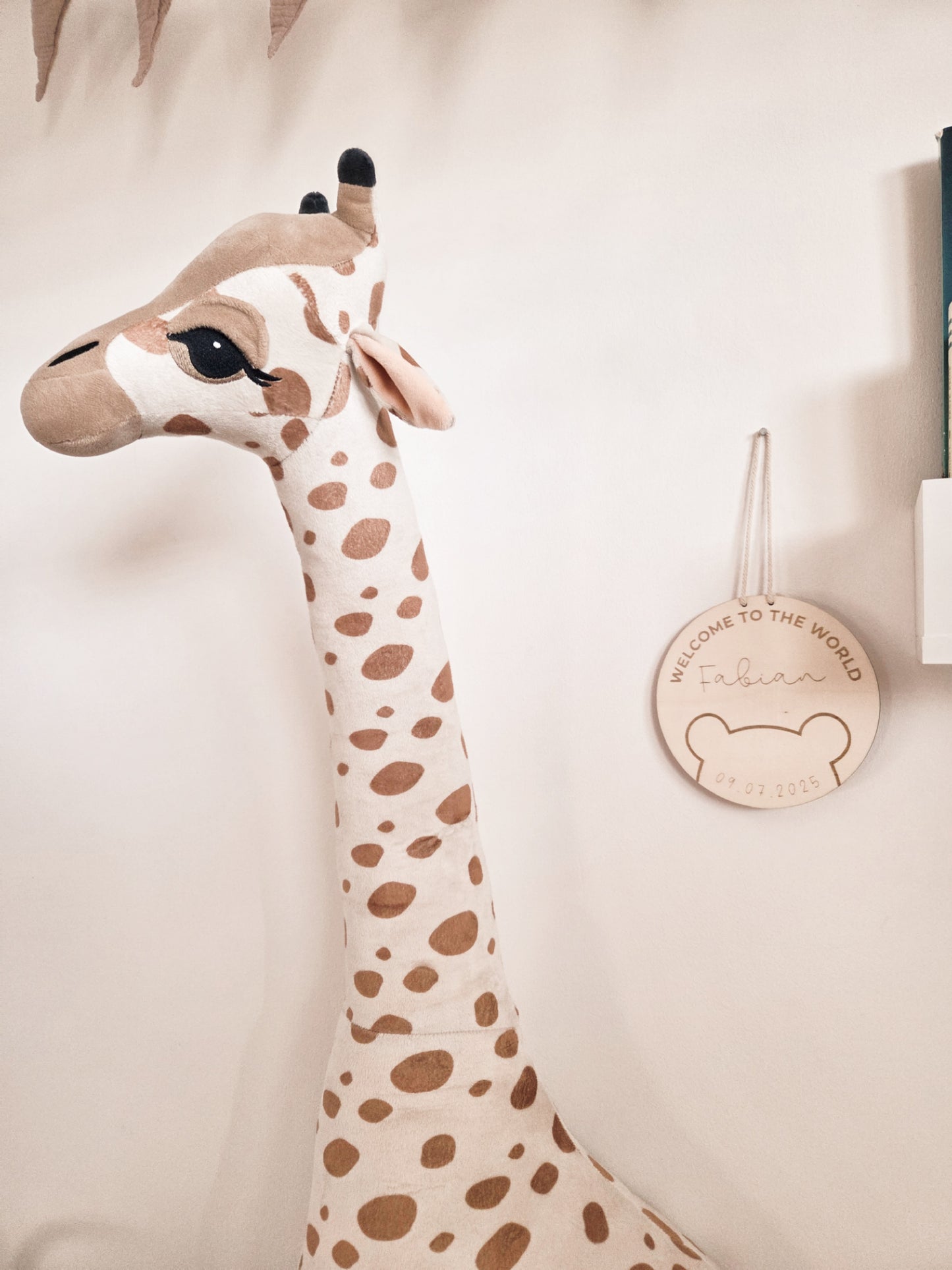 Welcome to the World Holzschild mit Namen und Datum personalisiert