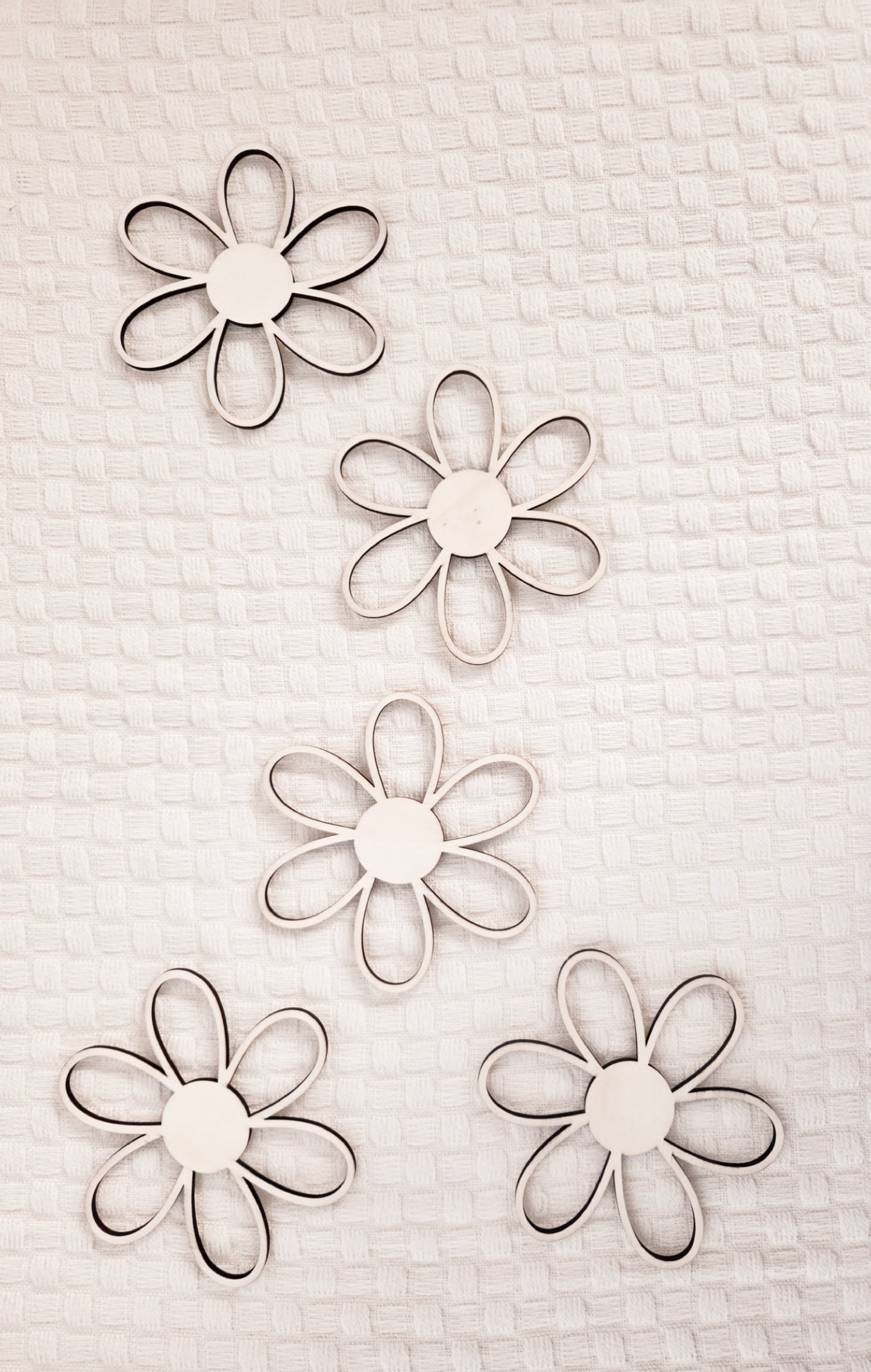 5er Holzblumen SET für Kinderzimmer Wanddekoration