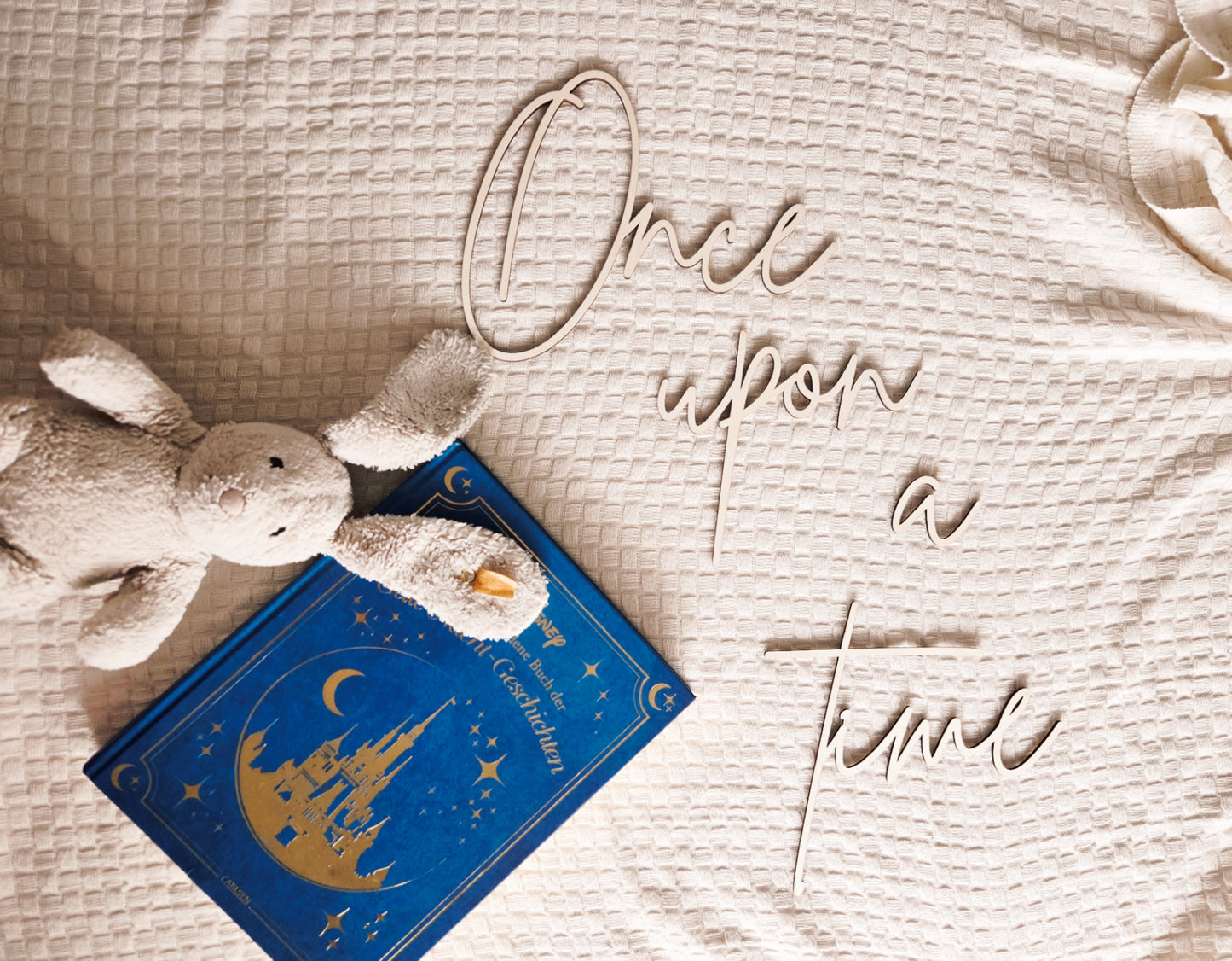 Once upon a Time Schriftzug aus Holz