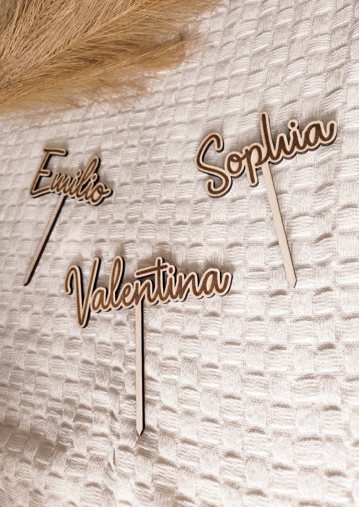 Personalisierte Caketopper mit Namen graviert