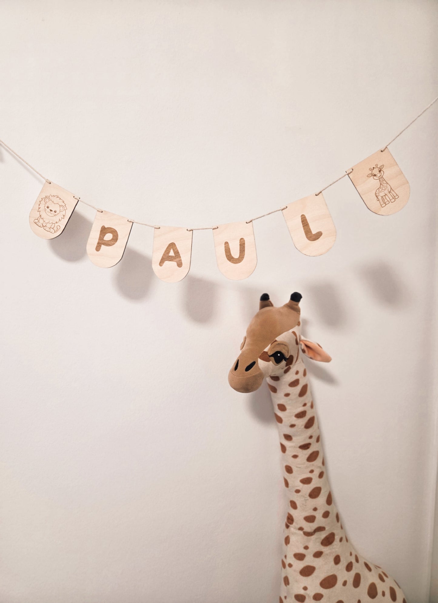 Kinderzimmer Wimpelkette personalisiert mit Namen