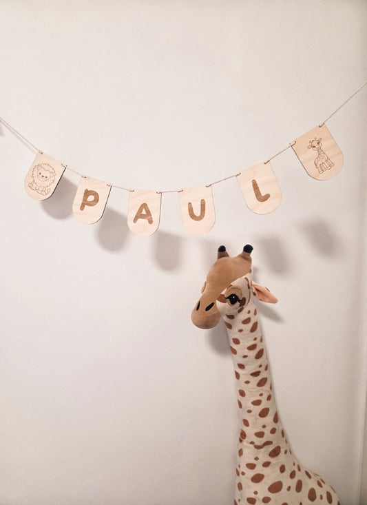 Kinderzimmer Wimpelkette personalisiert mit Namen
