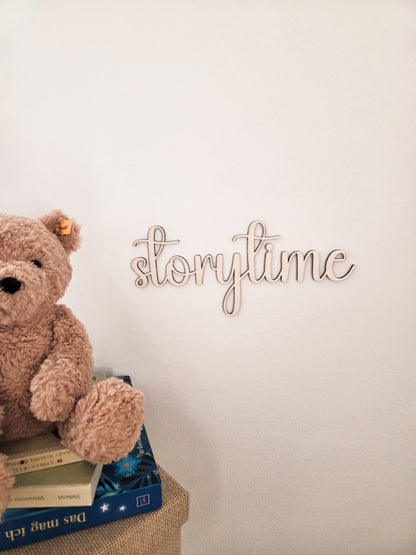 Holzschriftzug "storytime"