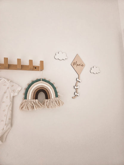 Personalisierter Drache aus Holz mit Namen graviert