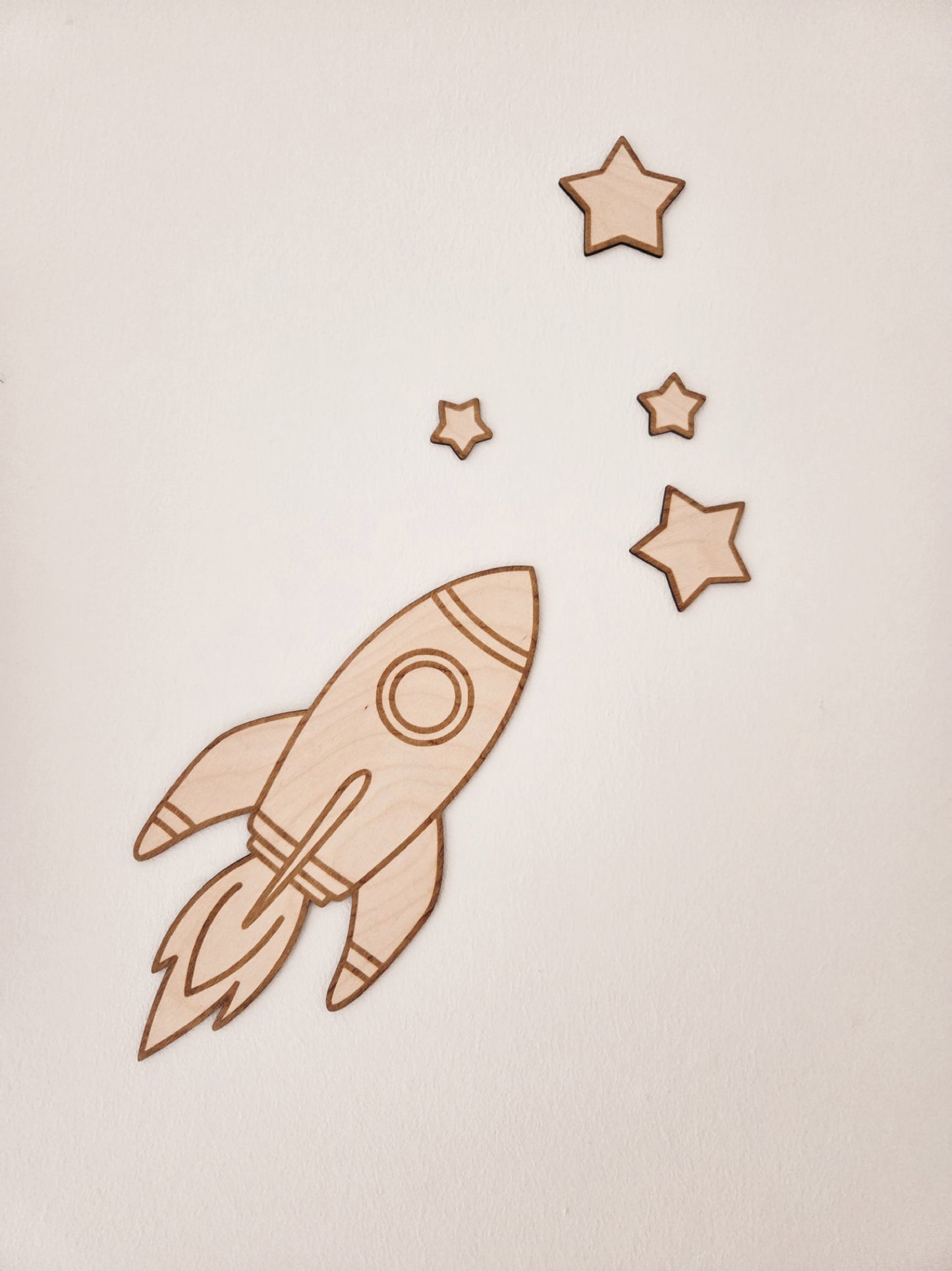 Rakete mit Sternen Wanddekoration