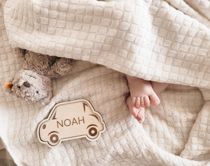 Personalisiertes Schild "Auto" mit Namen aus Holz